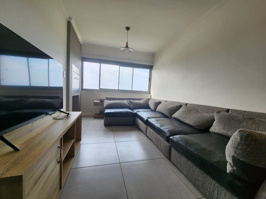 2 Bedroom Property for Sale in Pacaltsdorp Western Cape
